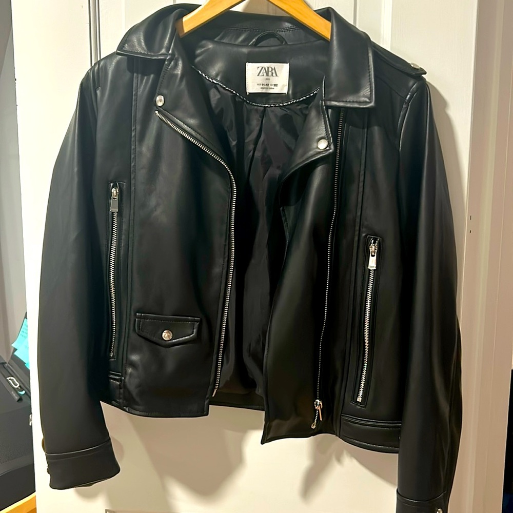 !! Zara kids leather jacket !!